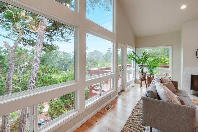 8 Cresta Way, La Selva Beach, CA 95076