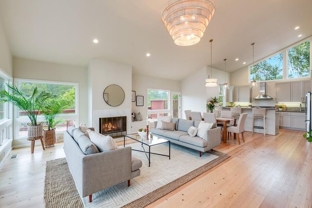 8 Cresta Way, La Selva Beach, CA 95076