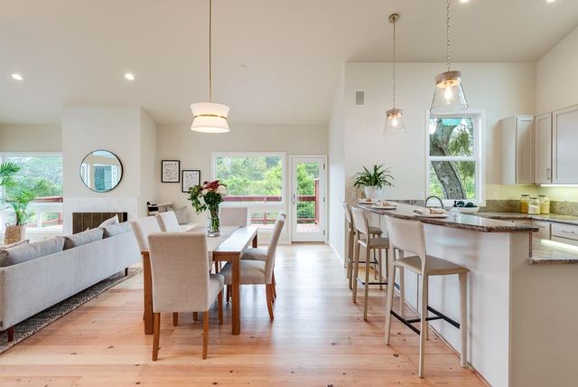 8 Cresta Way, La Selva Beach, CA 95076