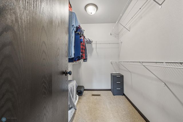 6718 69th Avenue S, Horace, ND 58047