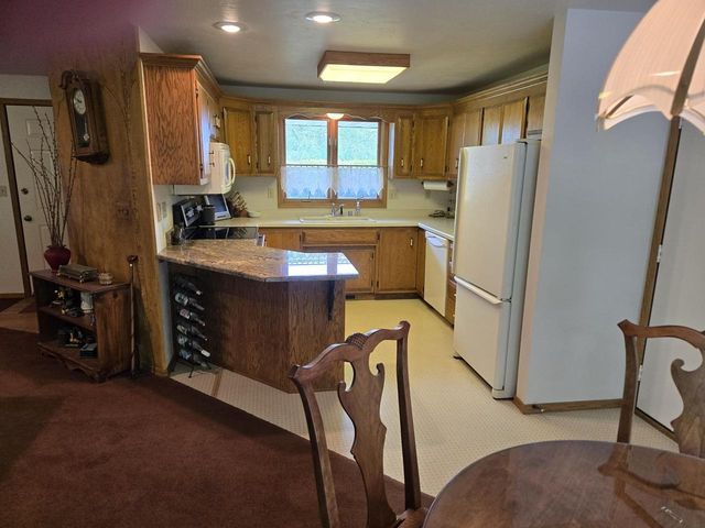 2864 KLONDIKE ROAD, Green Bay, WI 54311