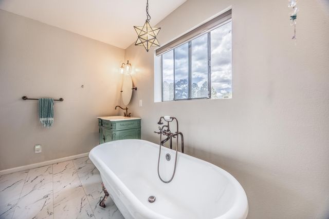 3460 Mariposa Drive, Montrose, CO 81403