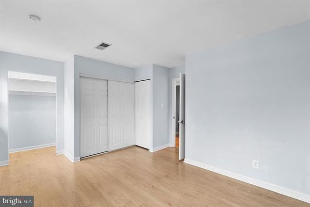 14895 LAMBETH SQ, Centreville, VA 20120