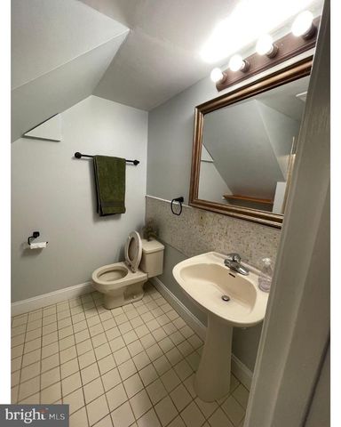 14895 LAMBETH SQ, Centreville, VA 20120