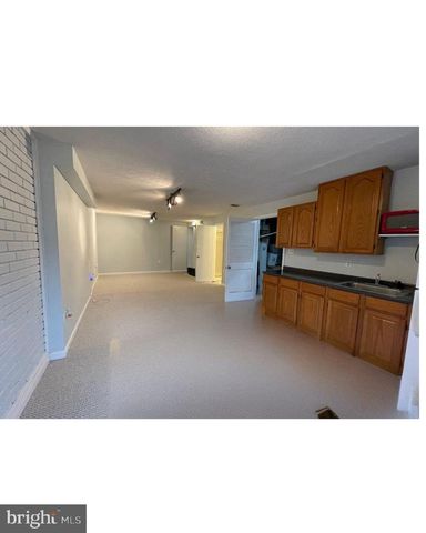 14895 LAMBETH SQ, Centreville, VA 20120