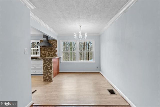 14895 LAMBETH SQ, Centreville, VA 20120