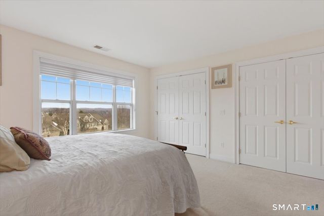 21 Crestview Lane 21, Danbury, CT 06810