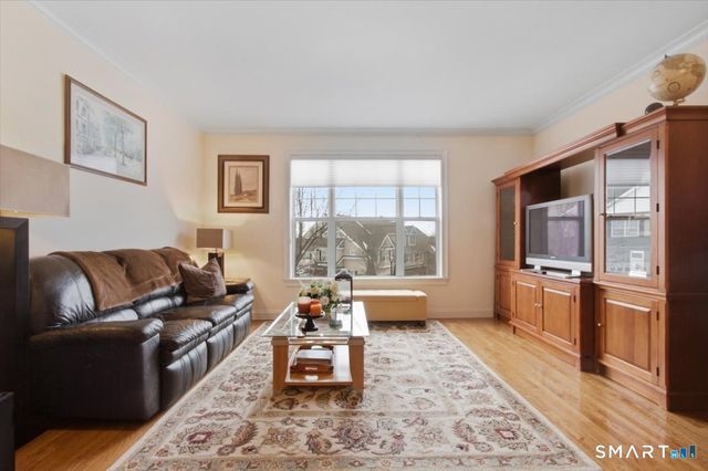 21 Crestview Lane 21, Danbury, CT 06810