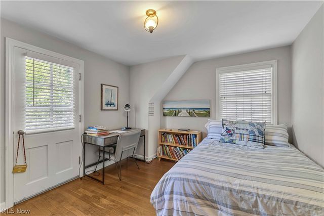 28405 Lincoln Road, Bay Village, OH 44140