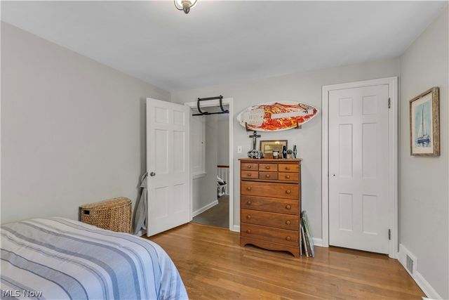 28405 Lincoln Road, Bay Village, OH 44140