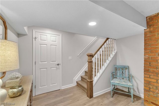 28405 Lincoln Road, Bay Village, OH 44140