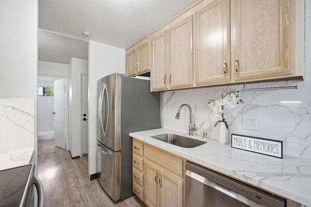 6290 Joaquin Murieta Avenue D, Newark, CA 94560