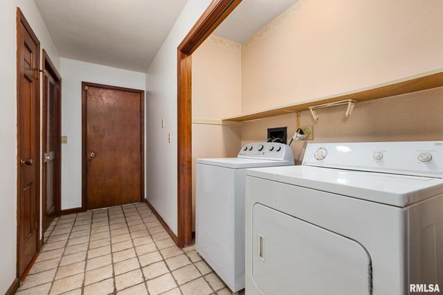 1 HOPEWELL Drive, Sparland, IL 61565