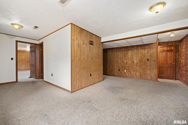 1 HOPEWELL Drive, Sparland, IL 61565