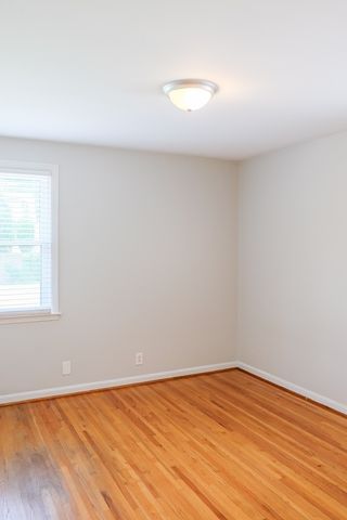 2804 Valley Rd, Nashville, TN 37215