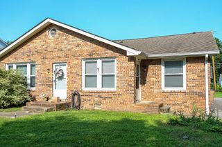2804 Valley Rd, Nashville, TN 37215