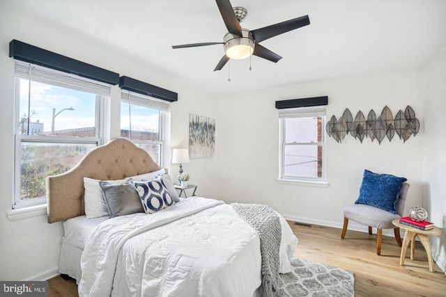 325 17TH ST SE, Washington, DC 20003