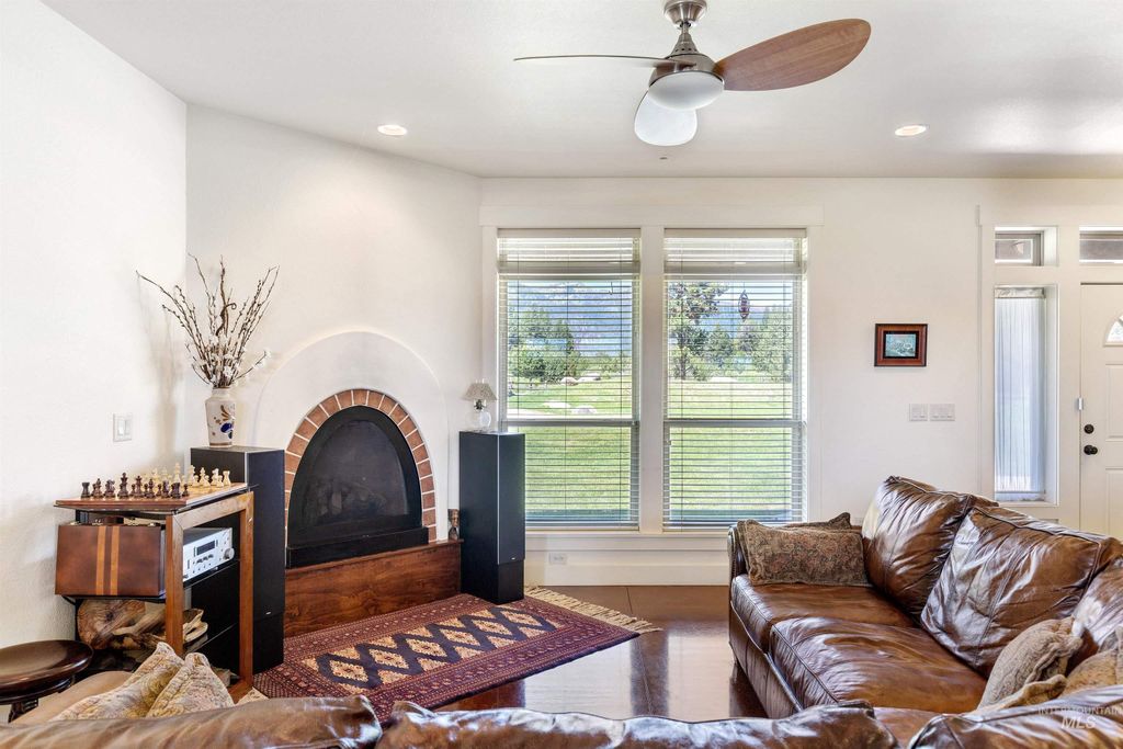 610 Cabarton Rd, Cascade, ID 83611 photo 18