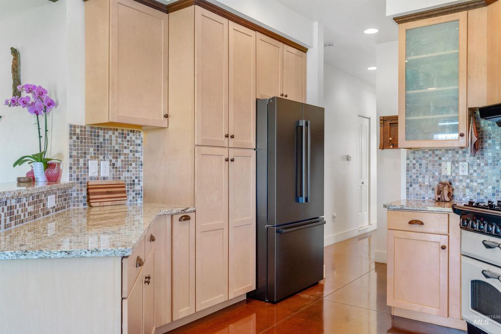 610 Cabarton Rd, Cascade, ID 83611 photo 23