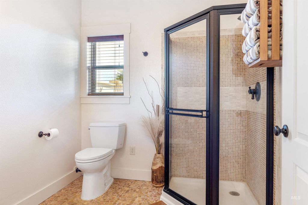 610 Cabarton Rd, Cascade, ID 83611 photo 38