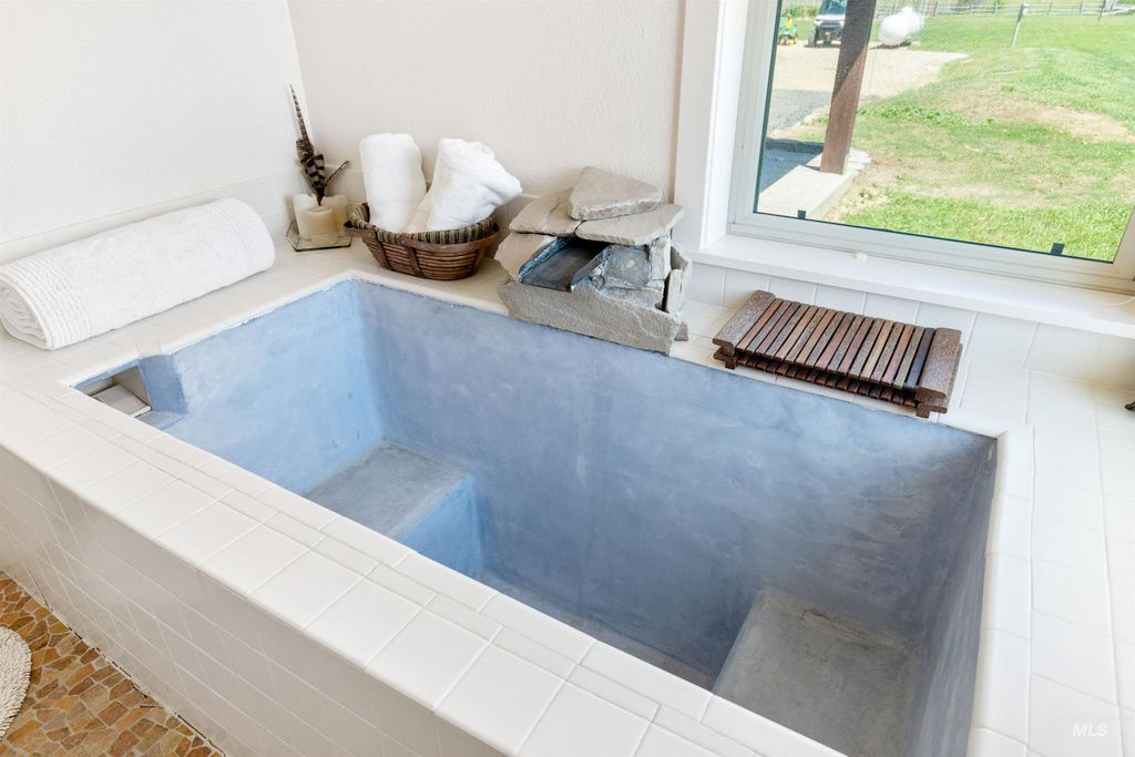 610 Cabarton Rd, Cascade, ID 83611 photo 39