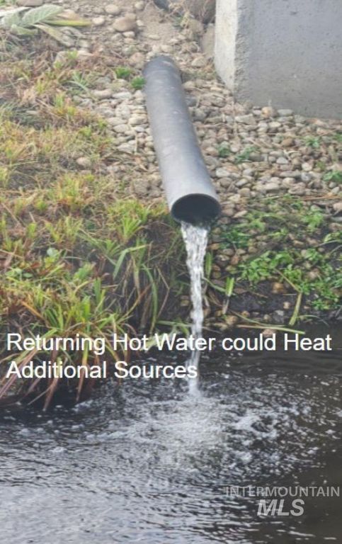 610 Cabarton Rd, Cascade, ID 83611 photo 6