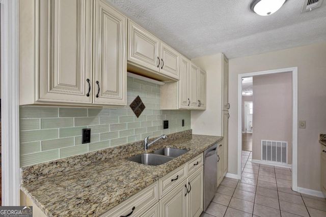 109 Boxwood Court, Peachtree City, GA 30269