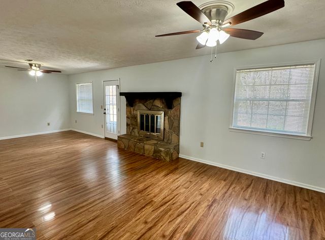 109 Boxwood Court, Peachtree City, GA 30269