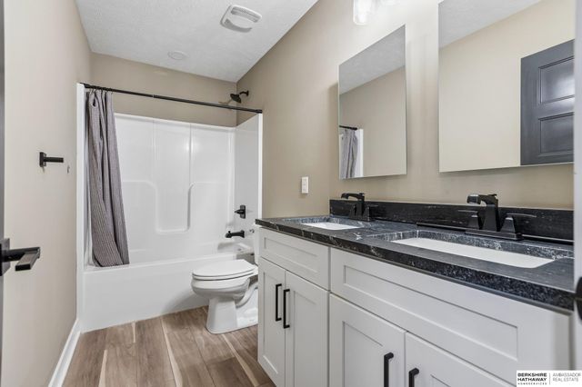 459 N Allen Street, Bennington, NE 68007