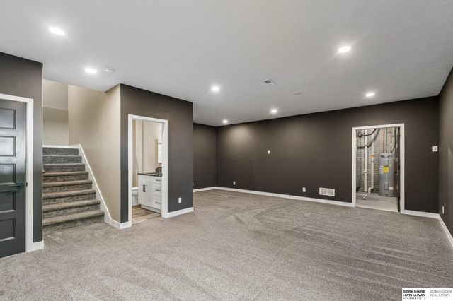 459 N Allen Street, Bennington, NE 68007