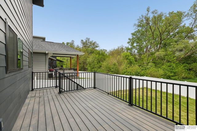 459 N Allen Street, Bennington, NE 68007
