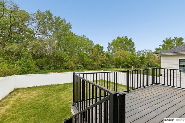 459 N Allen Street, Bennington, NE 68007