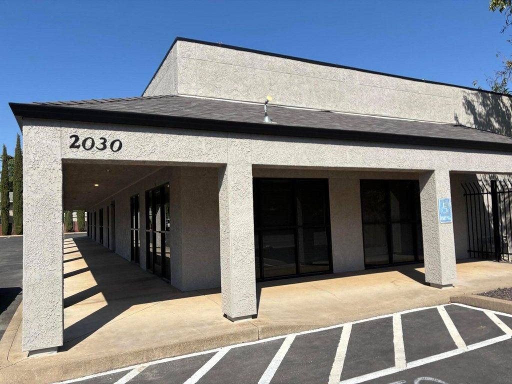 2030 Hartnell Avenue, Redding, CA 96002