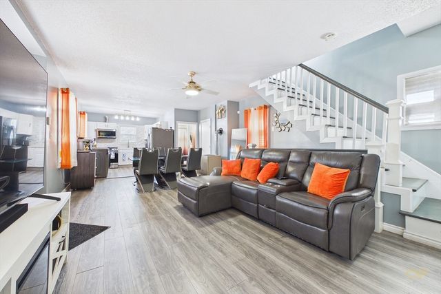 10 Ashley St, New Bedford, MA 02744