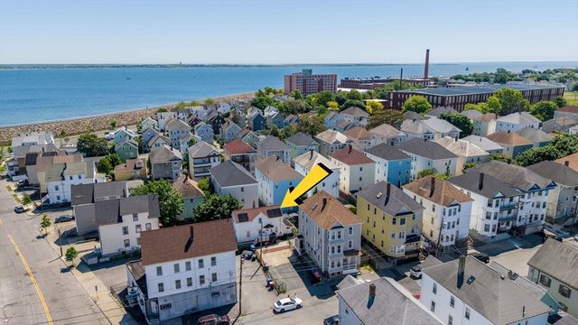 10 Ashley St, New Bedford, MA 02744
