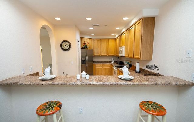 3050 PIRATES RETREAT COURT 208, Kissimmee, FL 34747