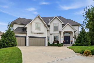 15728 Canterbury Street, Overland Park, KS 66224