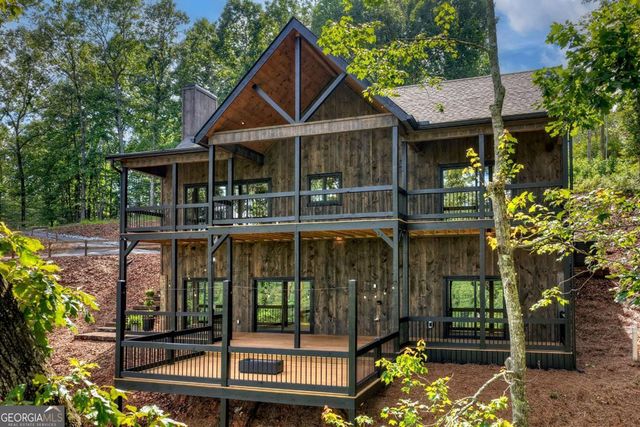 1729 Barnes Chapel Road, Blue Ridge, GA 30513