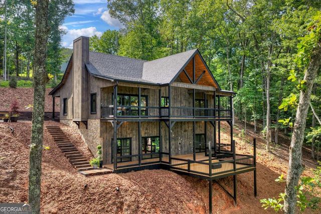 1729 Barnes Chapel Road, Blue Ridge, GA 30513