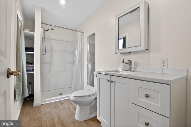 255 WASHINGTON AVE, Williamstown, NJ 08094