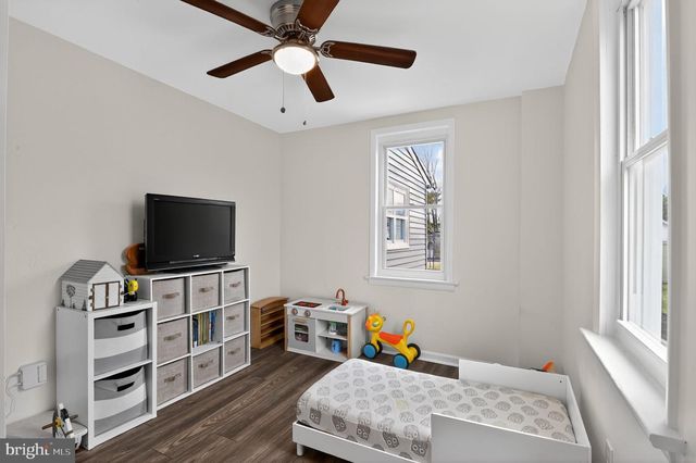 255 WASHINGTON AVE, Williamstown, NJ 08094