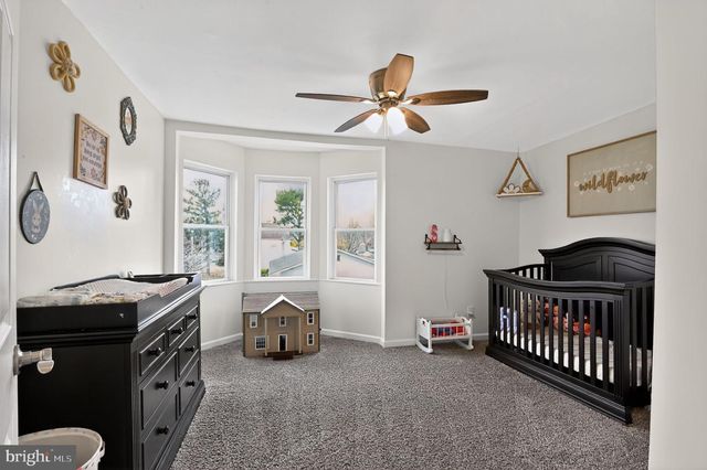 255 WASHINGTON AVE, Williamstown, NJ 08094