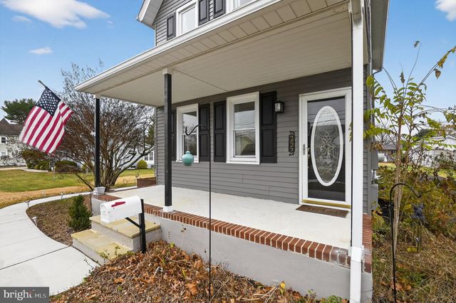 255 WASHINGTON AVE, Williamstown, NJ 08094