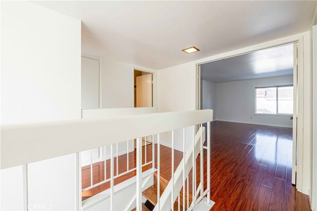 10055 Larwin 3, Chatsworth, CA 91311