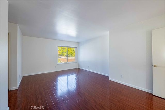 10055 Larwin 3, Chatsworth, CA 91311