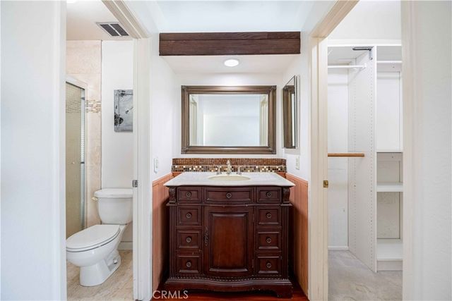 10055 Larwin 3, Chatsworth, CA 91311