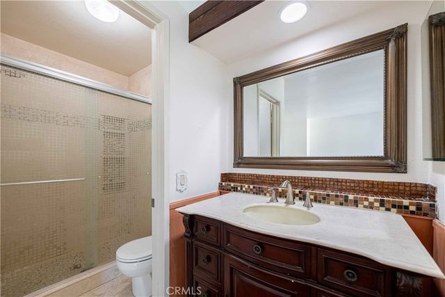 10055 Larwin 3, Chatsworth, CA 91311