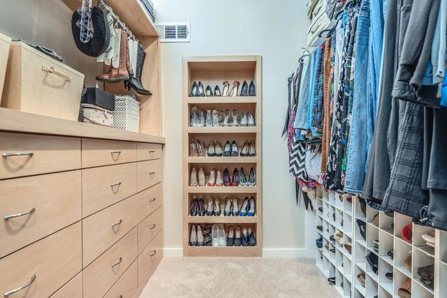 84 La Ronda Drive, Rancho Mirage, CA 92270