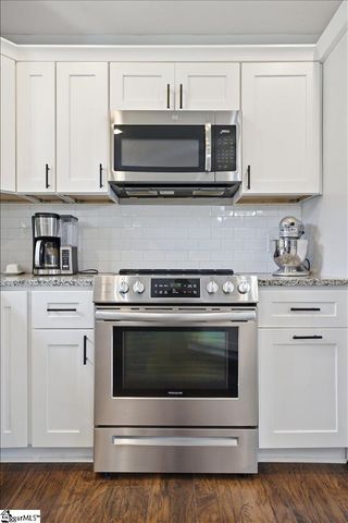 833 N Franklin Road, Greenville, SC 29617