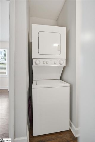 833 N Franklin Road, Greenville, SC 29617